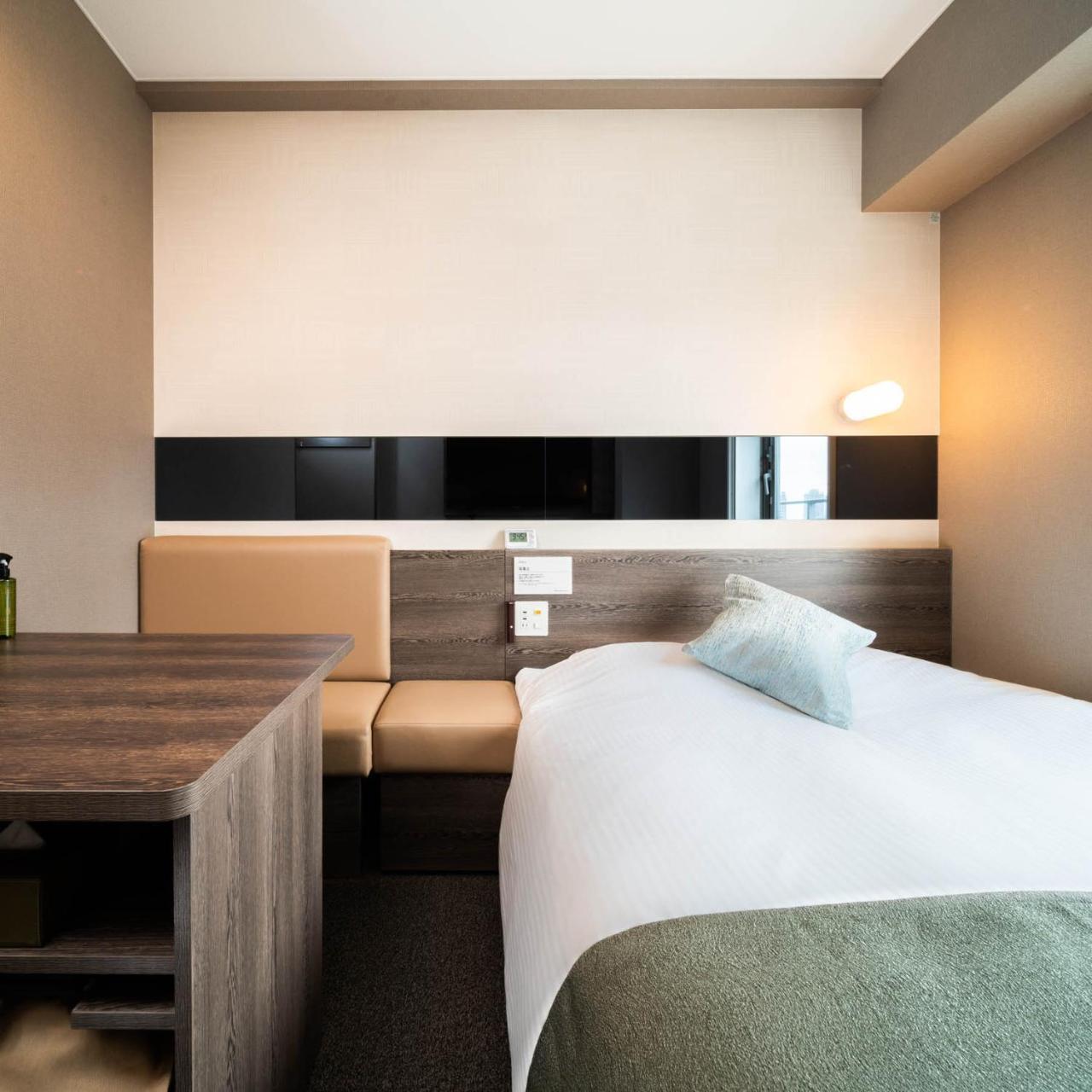 Super Hotel Premier Ginza Tokyo Exterior photo